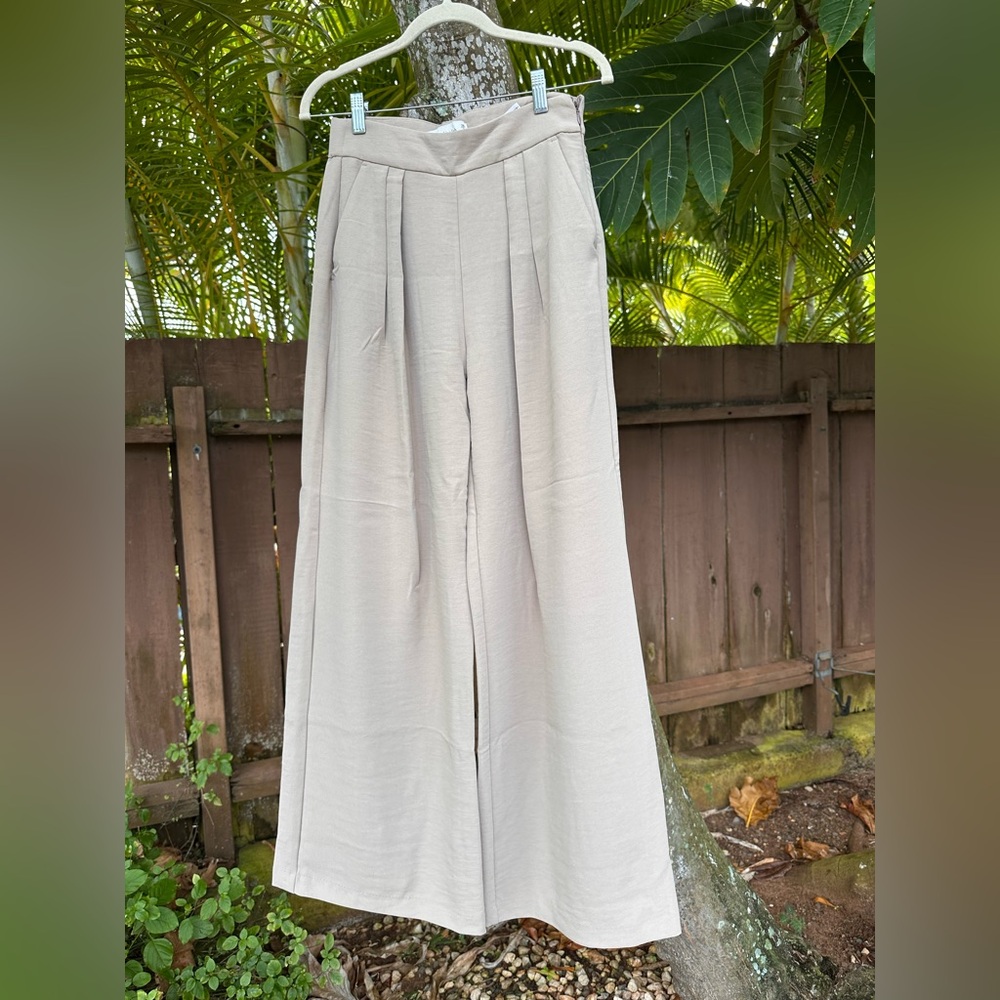 Abercrombie & Fitch Tailored Ultra Wide Leg Pant Size 26/2